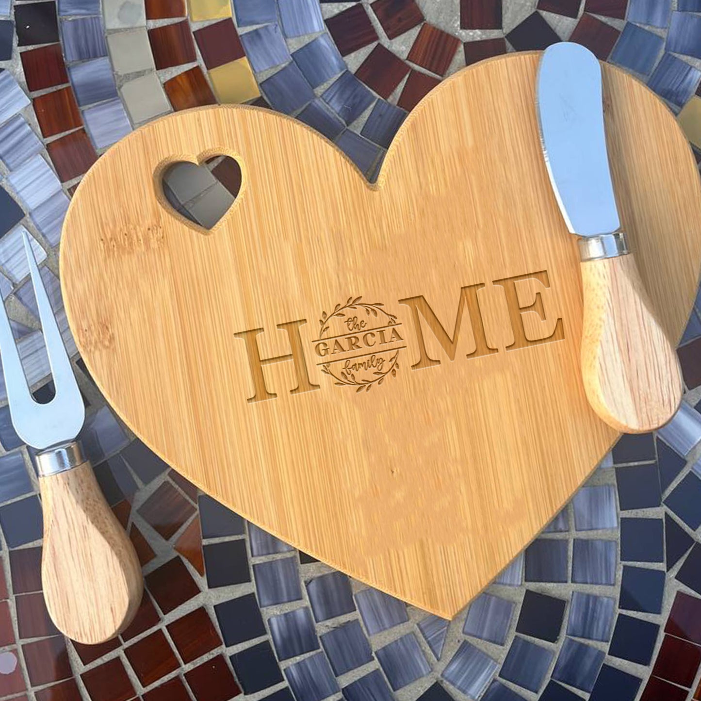 Personalized wooden cutting board, Custom Cutting Board, Personalized Wedding Gift, Engraved Board, Bridal shower gift