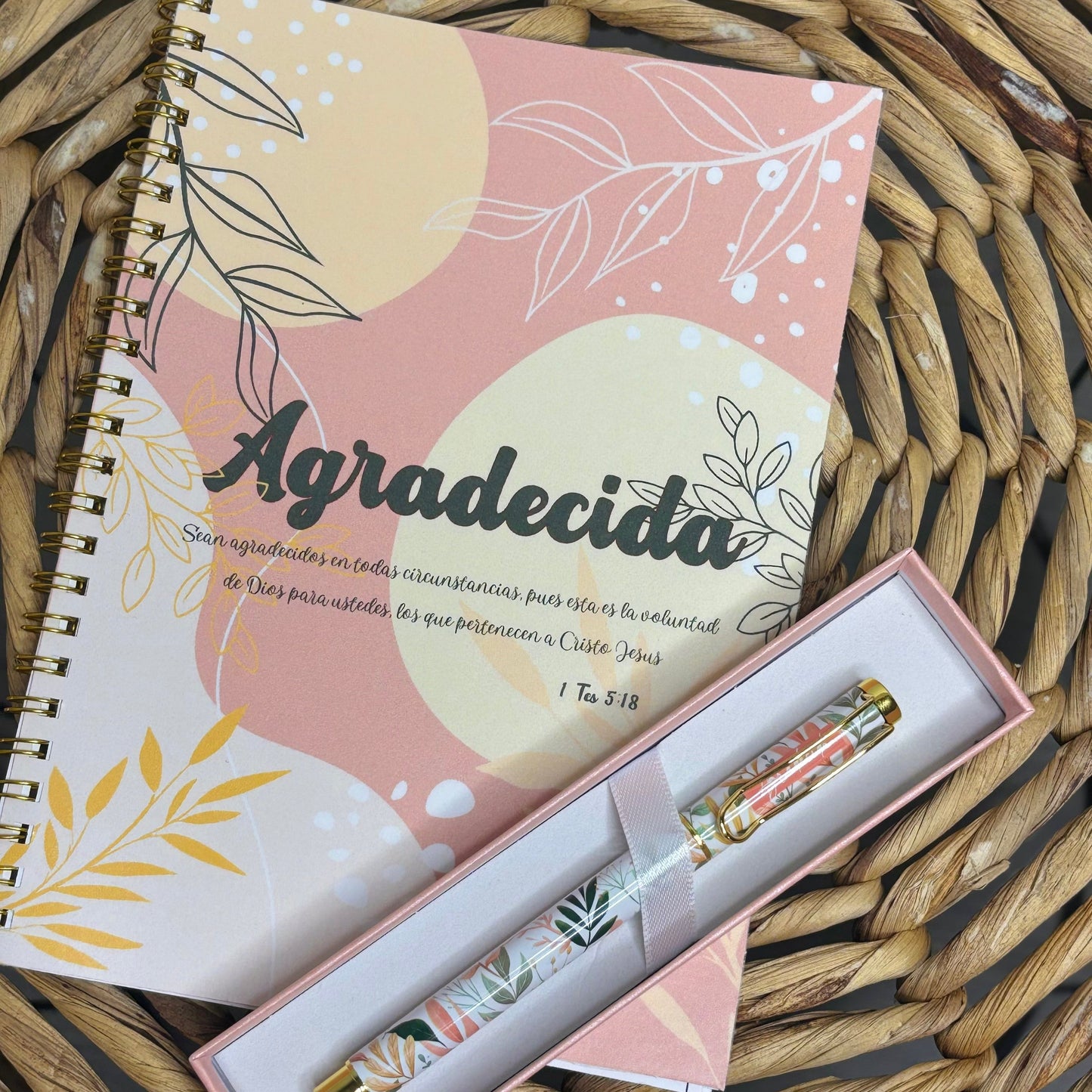 Agradecida Pen ,Grateful Pen, Christian Pen. Pens of Faith, Bible Study Pens / Christian Pen Set / Bible Study Accessories / Christian Gifts for Women / Inspirational Pens / Religious Pens, gifts, gifts for women, gifts for christian women
