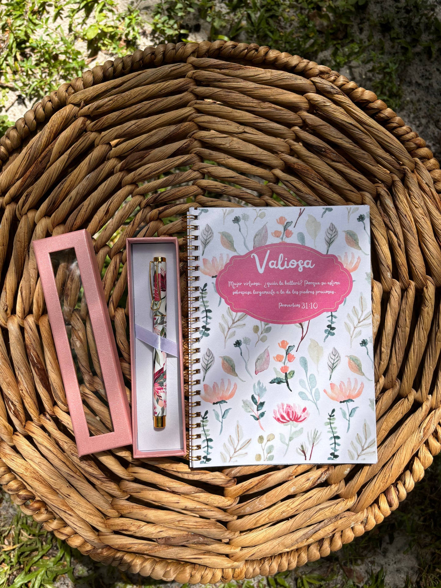 Valiosa Pen, Valuable Pen, Christian Pen. Pens of Faith, Bible Study Pens / Christian Pen Set / Bible Study Accessories / Christian Gifts for Women / Inspirational Pens / Religious Pens, gifts, gifts for women, gifts for christian women