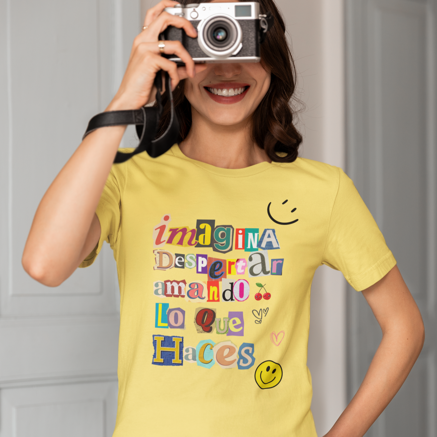 Imagina despertar amando lo que haces" ✨ Retro T-shirt, tumbler &amp; notebook. Inspiring design for dreamers, doers &amp; creators worldwide